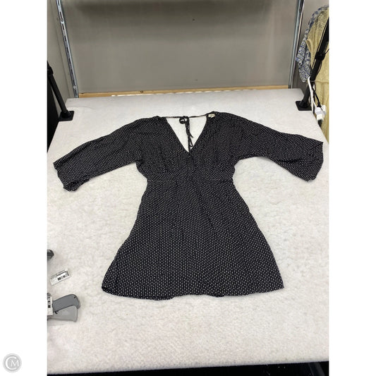 Dress Casual Short By Billabong In Black & Cream, Size: M
