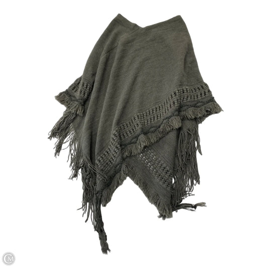 Poncho By Cme In Green, Size: Osfm