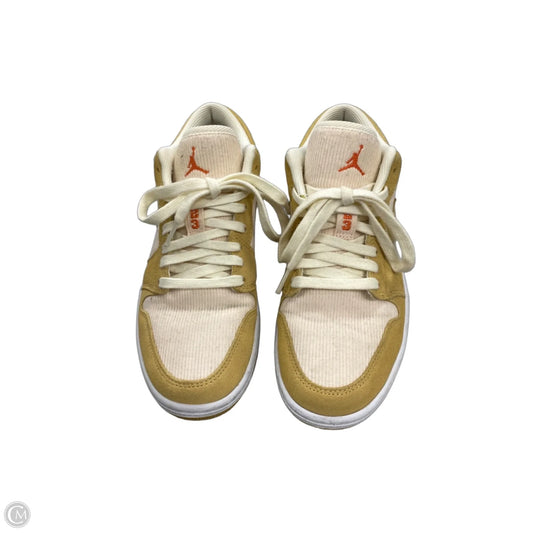Shoes Athletic By Nike In Cream & Tan, Size: 8