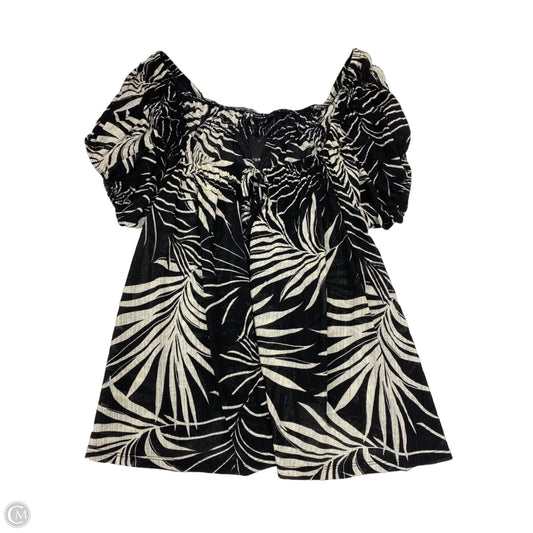 Top Short Sleeve By Torrid In Black & Cream, Size: 1x