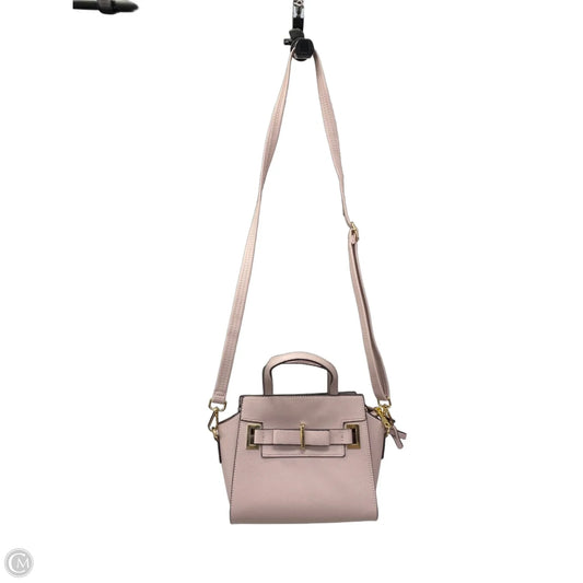 Crossbody By Clothes Mentor, Size: Medium