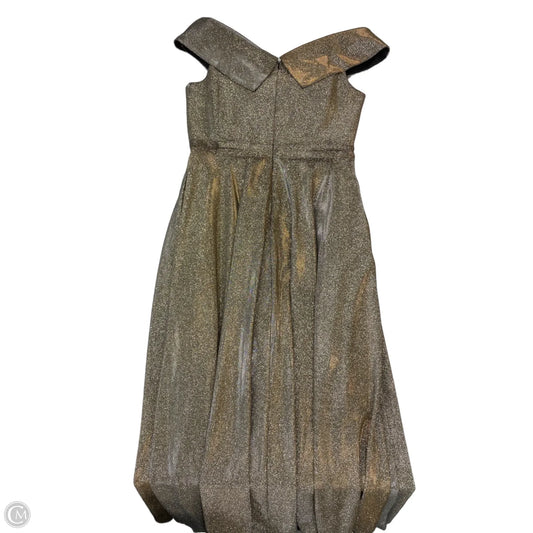 Dress Designer By Xscape In Gold, Size: L