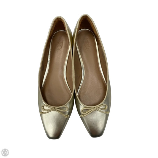 Shoes Flats By Nordstrom Rack In Gold, Size: 9
