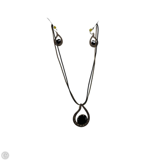 Necklace Set By Clothes Mentor, Size: 02 Piece Set