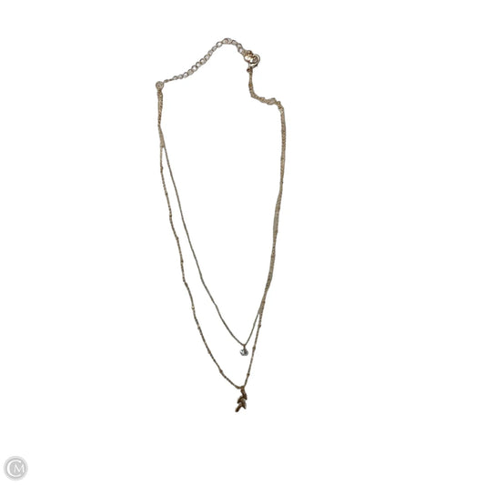 Necklace Layered By Clothes Mentor