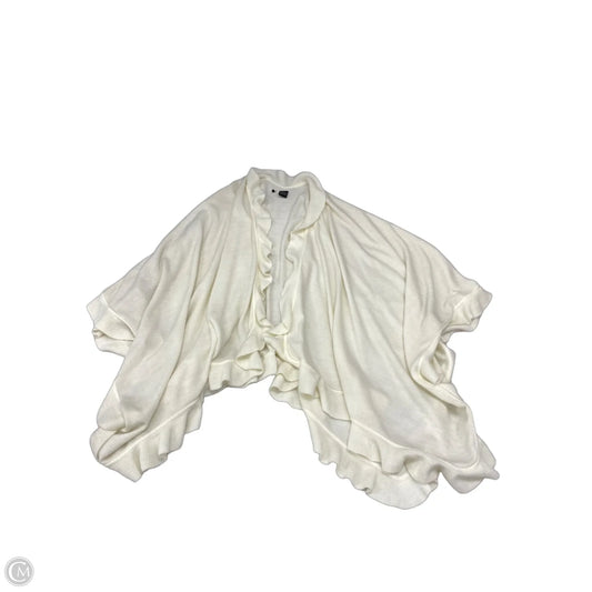Shawl By Clothes Mentor In Cream, Size: Osfm