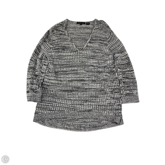 Sweater By Jeanne Pierre In Grey, Size: L