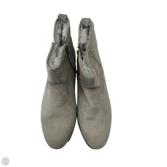Boots Ankle Flats By Kelly And Katie In Grey, Size: 9.5