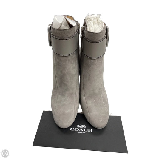 Boots Designer By Coach In Grey, Size: 7