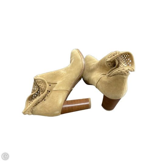 Boots Designer By Diane Von Furstenberg In Tan, Size: 8.5