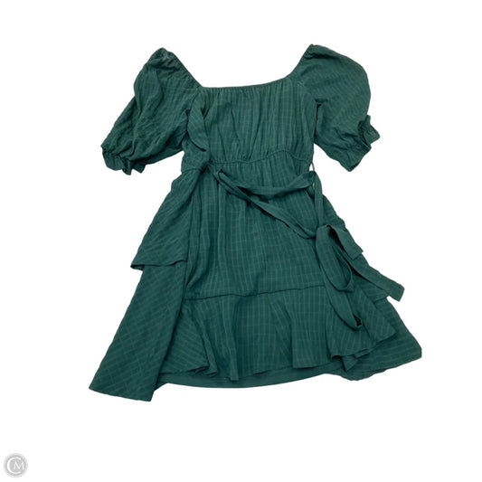 Dress Casual Short By Trixxi In Green, Size: L