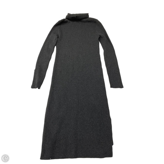Dress Sweater By Clothes Mentor In Grey, Size: S