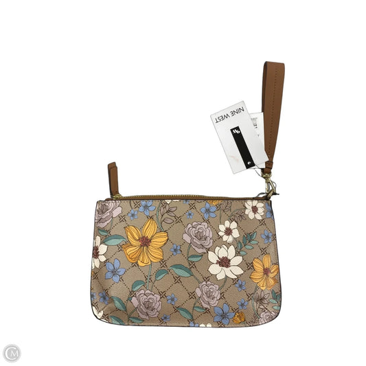Wristlet By Nine West, Size: Medium