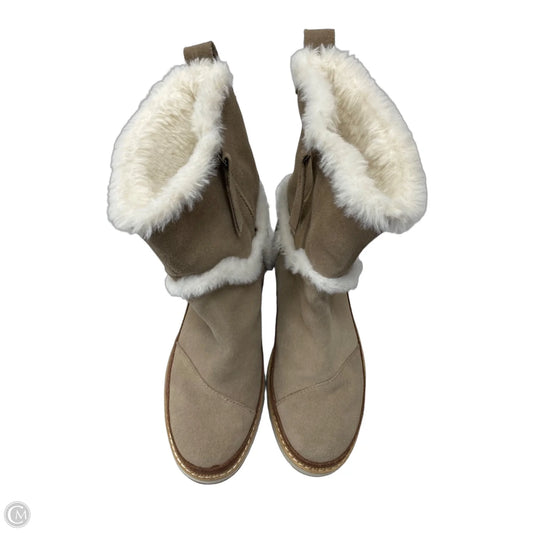 Boots Ankle Flats By Toms In Beige, Size: 7