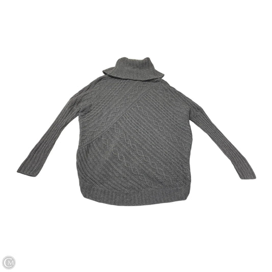 Sweater By Bcbgmaxazria In Grey, Size: S