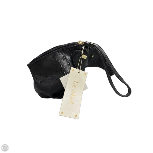 Clutch By Cmb, Size: Small