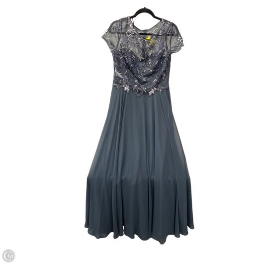 Dress Designer By Xscape In Grey, Size: 8