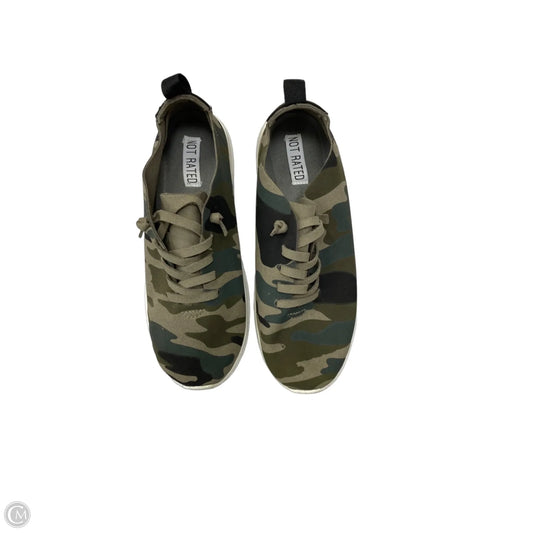 Shoes Sneakers By Not Rated In Camouflage Print, Size: 7.5