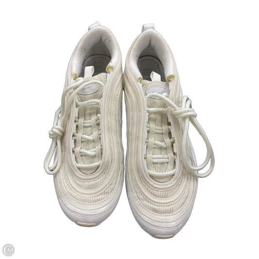 Shoes Sneakers By Nike In Cream & White, Size: 8