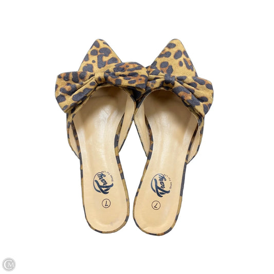 Shoes Flats By Cme In Animal Print, Size: 7