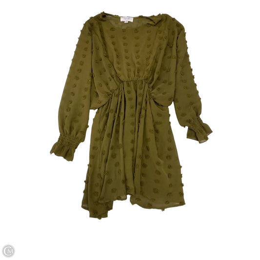 Dress Casual Short By Peach Love Cream California In Green, Size: M